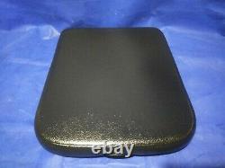 2002-2008 Dodge Ram CENTER CONSOLE LID JUMP SEAT ARM REST PADDED TOP COVER LATCH