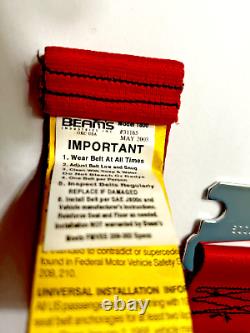 Beams, Pair 1800 Seat Belts 2-point, Universal. NEW, opened box. RED