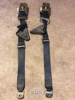 Black Rear 3 point Harness Seat Belt Set 1982-1992 3rd Gen Camaro Firebird