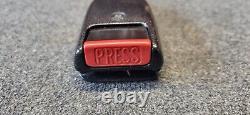 BmW E30 Front Seat Belt Receiver Seat Belt Buckle REPA