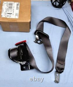 New 2001-03 Ford Ranger Seat Belt Assembly Shoulder Belt Part #1l5z-10611b09-aac
